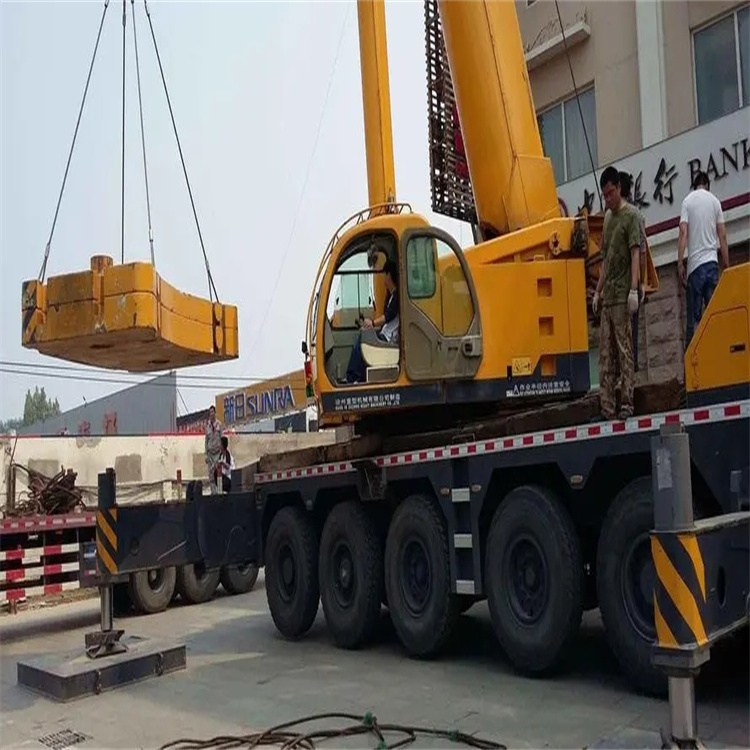 东成镇当地吊车出租|机器吊装|75吨|工厂搬迁服务